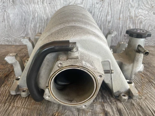 2006-2010 Dodge Charger SRT8 6.1L HEMI Used OEM Intake Manifold 05037509AC