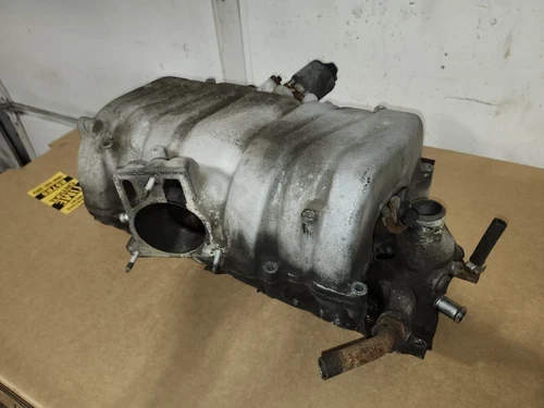 1996-2001 Chevrolet GMC 454 7.4L C / K 2500 3500 Upper Lower Used OEM Intake Manifold
