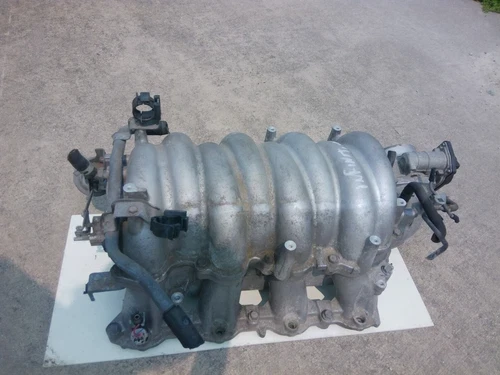 2006-2010 Infiniti M45 V8 Throttle Body Used OEM Intake Manifold
