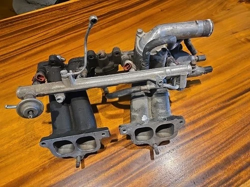 1992-1995 Toyota Pickup 4RUNNER 2.4L 22RE EFI Used OEM Intake Manifold P8694B237