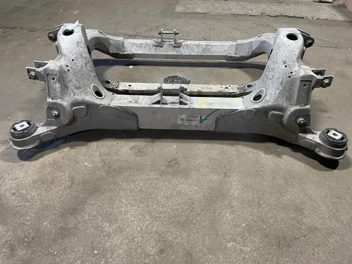 2013 TESLA MODEL S 85 REAR LOWER AXLE Used OEM Subframe Bracket or Support used OEM subframe bracket and support