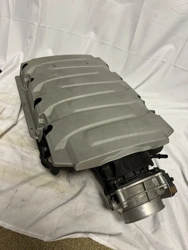 LT1 Used OEM Intake Manifold with Throttle Body