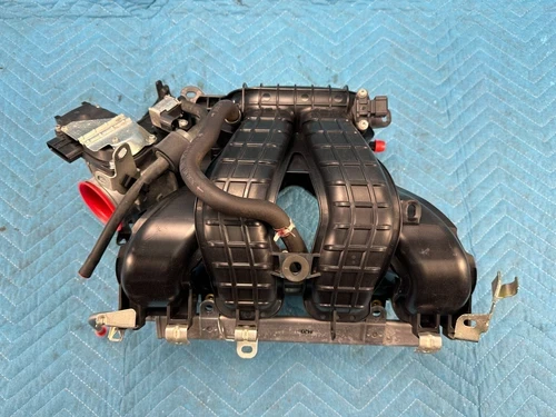 2014-2020 Mitsubishi Outlander , Throttle Body, Fuel Rail 21K Used OEM Intake Manifold