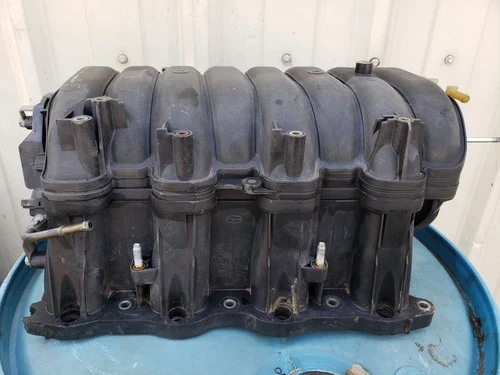 2008-2021 Toyota Tundra Upper 5.7L (3URFE ) Used OEM Intake Manifold