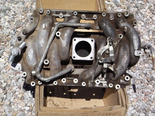 1972 Mercedes-Benz Benz W108 4.5 W109 280 Se Used OEM Intake Manifold 280SE