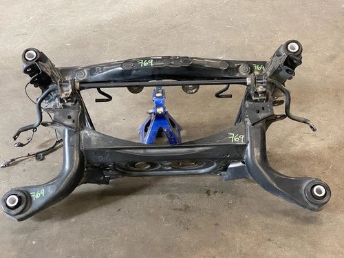 2014-2015 LEXUS IS250 REAR CROSSMEMBER K-FRAME SUBFRAME OEM LOT769 used OEM rear subframe and crossmember