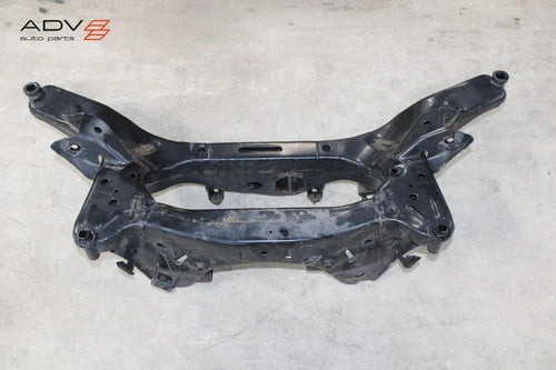 2017-2022 NISSAN ROGUE SPORT REAR SUSPENSION SUBFRAME SUB FRAME CROSSMEMBER OEM used OEM rear subframe and crossmember