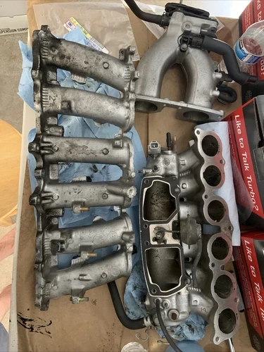2004 Lexus 3.0L 2JZ Full Used OEM Intake Manifold IS300