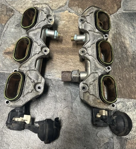2012-2015 Audi Read A7 4G8 3.0L Diffuser X2 Used OEM Intake Manifold