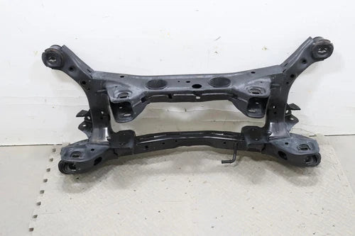 2019 - 2022 KIA SPORTAGE FWD REAR SUBFRAME CROSSMEMBER CRADLE OEM 55405D3650 used OEM rear subframe and crossmember