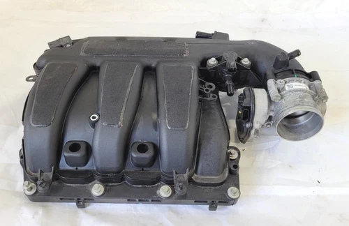 2016-2018 Lincoln 2017 Mkx 3.7L Upper Used OEM Intake Manifold