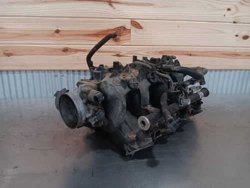 2000-2002 Gm 5.3L Plenum Silverado Tahoe Used OEM Intake Manifold