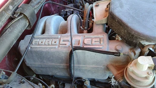 1985-1993 Ford F150 Upper 5.0L Used OEM Intake Manifold E5TZ9424B