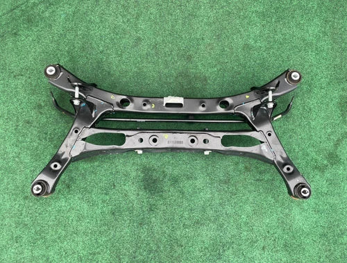 ? 2018-2019 Hyundai Sonata 2.4L Rear Crossmember Subframe W/ Stabilizer OEM used OEM rear subframe and crossmember