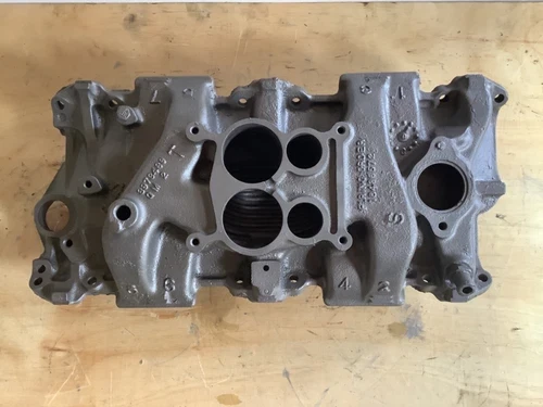 1971 Chevrolet Corvette 3973469 4 Barrel 350 Cast Iron Used OEM Intake Manifold