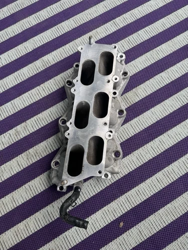 Hyundai Genesis Coupe 3.8L BK1 Lower (read Description) Used OEM Intake Manifold