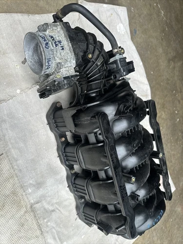 2011-2019 Infiniti QX56 QX80 5.6L 16-19 Armada, Titan Used OEM Intake Manifold