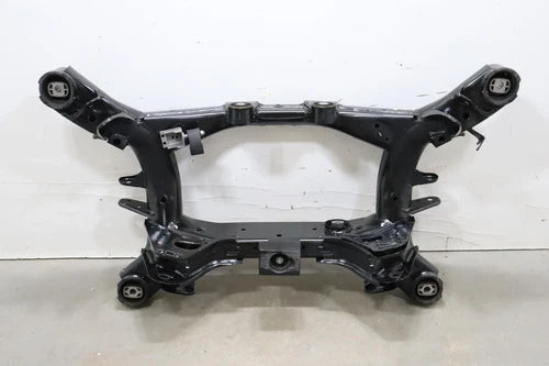 2018 - 2025 BMW X3 G01 2.0L REAR SUBFRAME UNDERCARRIAGE CROSSMEMBER CRADLE OEM used OEM rear subframe and crossmember