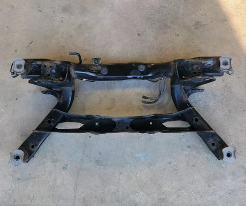 2018-2020 Volkswagen Tiguan SE AWD OEM Rear Subframe Crossmember K-Frame used OEM rear subframe and crossmember