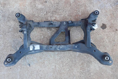 2014-2017 VOLVO XC60 3.2L FWD REAR SUSPENSION CROSSMEMBER SUBFRAME OEM used OEM rear subframe and crossmember