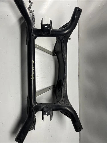 2015 Mitsubishi LancerES 2.0l 2wd Rear Subframe Crossmember K Frame OEM used OEM rear subframe and crossmember