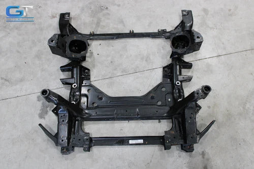 2014 - 2018 BMW X5 F15 XDRIVE FRONT SUBFRAME CROSSMEMBER ENGINE CRADLE OEM used OEM rear subframe and crossmember