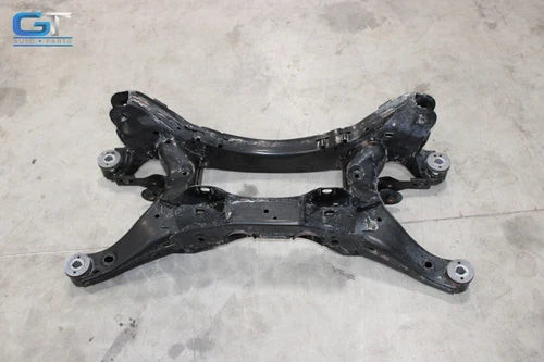 2020-2023 FORD ESCAPE FWD REAR SUBFRAME SUB FRAME CROSSMEMBER CROSS MEMBER OEM used OEM rear subframe and crossmember