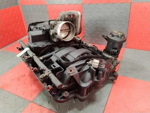 2003-2005 Dodge RAM 1500 2500 3500 Durango 5.7L . Used OEM Intake Manifold