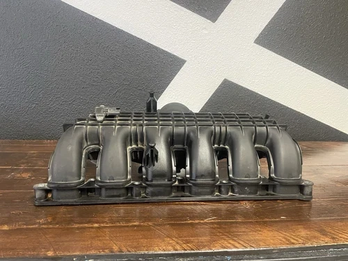 BMW Twin Turbo 756467803 Throttle Body 335I Used OEM Intake Manifold