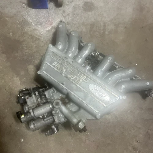1987-1996 Ford F150 4.9 6 Cylinder EFI Top Upper Fuel - IM-OEM-20250930-03654 Used OEM Intake Manifold E9TE-9425-A16A