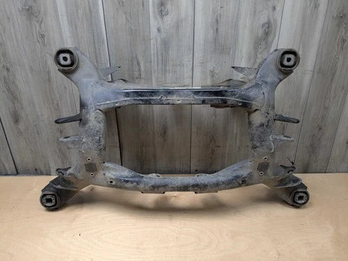 OEM BMW G01 G02 X3 X4 30i 30iX Rear Axle Subframe Cradle Suspension Crossmember used OEM rear subframe and crossmember