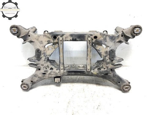 2019-2021 GENESIS G70 RWD AUTO TRANS REAR SUSPENSION SUBFRAME CROSSMEMBER OEM used OEM rear subframe and crossmember