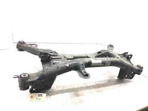 2018-2021 VOLKSWAGEN ATLAS 3.6L AWD REAR SUBFRAME K-FRAME CROSSMEMBER OEM used OEM rear subframe and crossmember