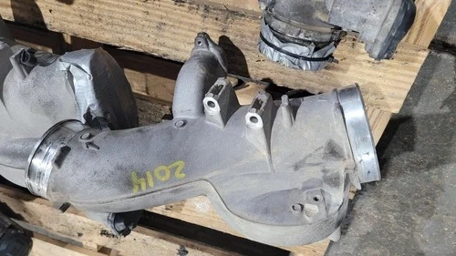 2015-2019 Ford Air Intake Lower Manifold 6.7L F350 Super Duty 15-19 - IM-OEM-20250930-03958 Used OEM Intake Manifold