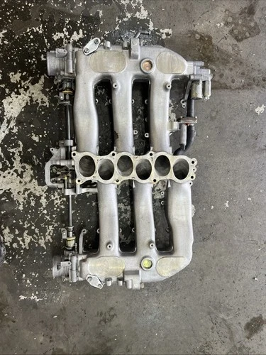 1990-1996 Nissan Z32 Tt Twin Turbo Upper Plenum Used OEM Intake Manifold 300ZX