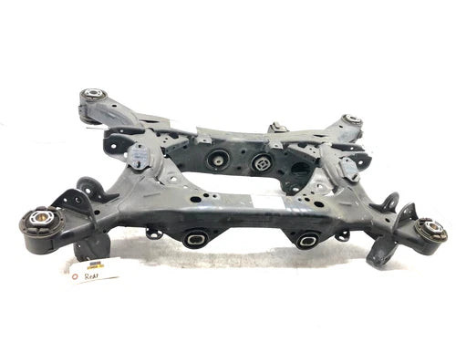 2018-2023 KIA STINGER GT1 RWD REAR SUSPENSION CROSSMEMBER SUBFRAME CRADLE OEM used OEM rear subframe and crossmember