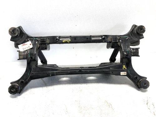 2020-2024 KIA TELLURIDE 3.8L FWD REAR SUSPENSION CROSSMEMBER SUBFRAME CRADLE OEM used OEM rear subframe and crossmember