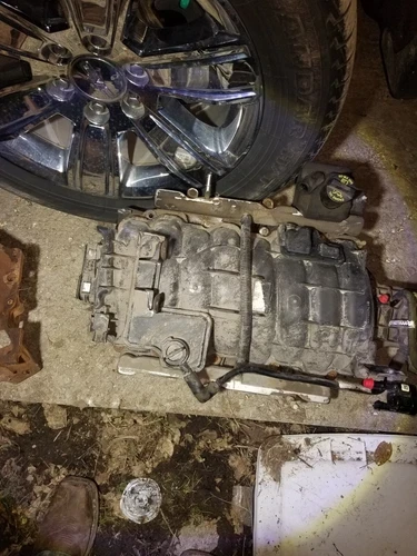 2014-2019 Dodge Durango Truck Charger 5.7L HEMI Used OEM Intake Manifold