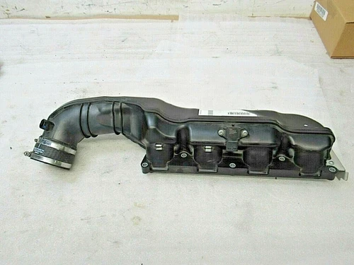 2012-2019 BMW F10 M5 F06 F12 F13 M6 S63N 4.4L V8 Right 14385 Used OEM Intake Manifold