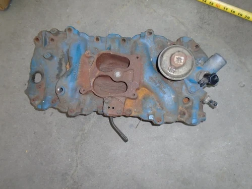 1973-1983 Chevrolet GMC Pickup Truck 454 4BBL 465839 Used OEM Intake Manifold
