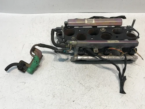 2005 Acura 06 Tl 3.2L Front and Rear Lower Intake Manifolds Used OEM Intake Manifold
