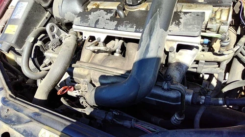 1999-2001 Volvo 2000 V70 Xc 2.4L Turbo 82503939 Used OEM Intake Manifold