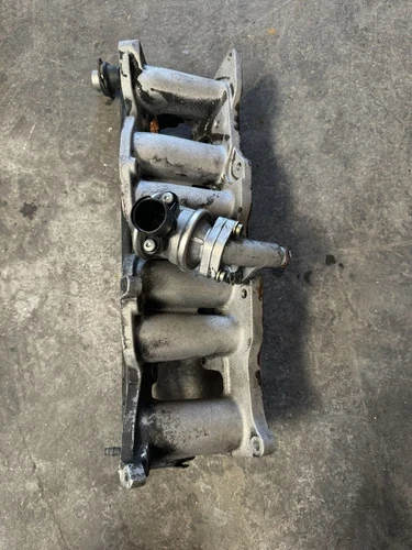 Volkswagen Vw MK3 Jetta Golf VR6 Lower Used OEM Intake Manifold with Rail Injector