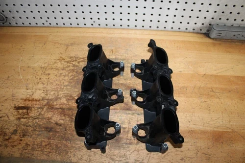 2008-2012 Audi Q5 Lower Pair 06E133109 Set Used OEM Intake Manifold 06E133110