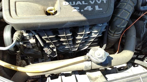 2010-2014 Dodge 2011 2012 2013 Avenger 2.4L Used OEM Intake Manifold 4884495AK