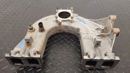1991-1995 Jeep Wrangler 2.5L 4-150 33007050 Used OEM Intake Manifold