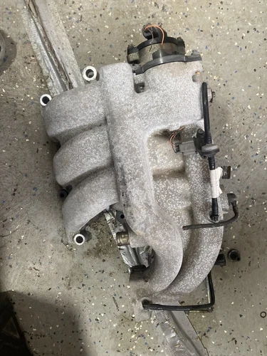 2002-2008 Jaguar X-Type X400 Upper Inlet Used OEM Intake Manifold 1X4E9424EH
