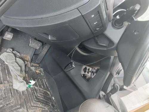 2013-2019 Hyundai Santa Fe Lwb Driver Knee Used OEM Airbag