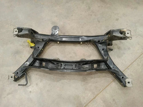 18-23 Volkswagen Atlas AWD Rear Crossmember Subframe Genuine OEM 3QF505235M used OEM rear subframe and crossmember