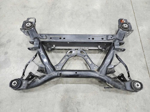 2017-2020 Volvo S90 Rear Suspension Crossmember Subframe Genuine OEM 31434550 used OEM rear subframe and crossmember